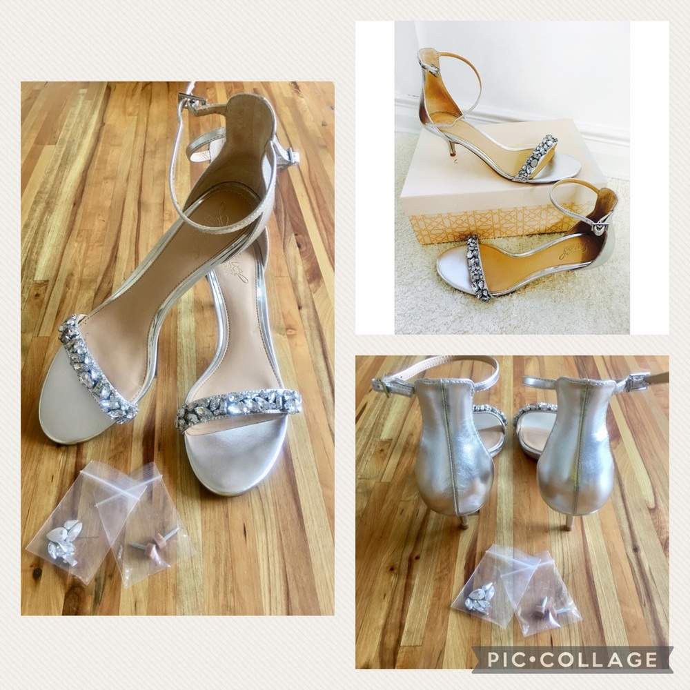 Jewel Badgley Mischka heel!
